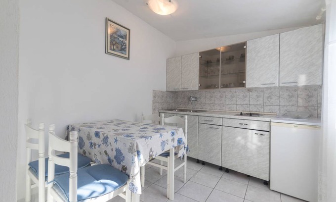 Vis Apartment | 60 m² Apartment ∙ 2 bedrooms ∙ 4 guests