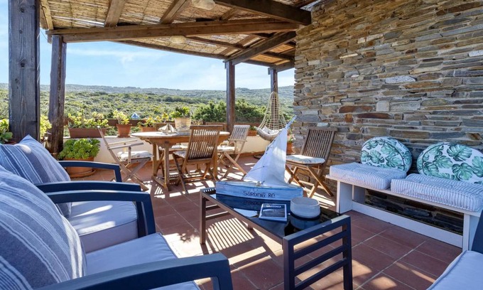 La Pelosa Apartment | 60 m² Apartment ∙ 2 bedrooms ∙ 4 guests