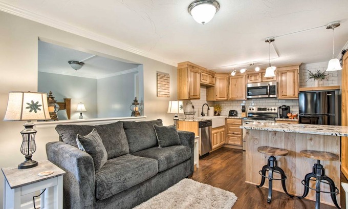 Creighton Apartment | 60 m² Apartment ∙ 4 guests