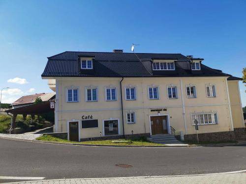 Hartmanice Apartment | 60 m² Apartment ∙ 1 bedroom ∙ 4 guests
