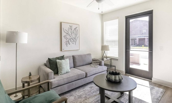 Huntsville Apartment | 60 m² Apartment ∙ 1 bedroom ∙ 2 guests