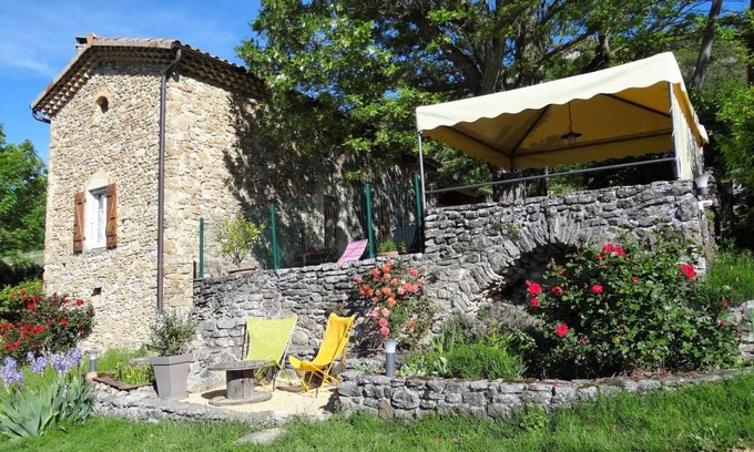 Suze House | 60 m² Gîte ∙ 2 bedrooms ∙ 4 guests
