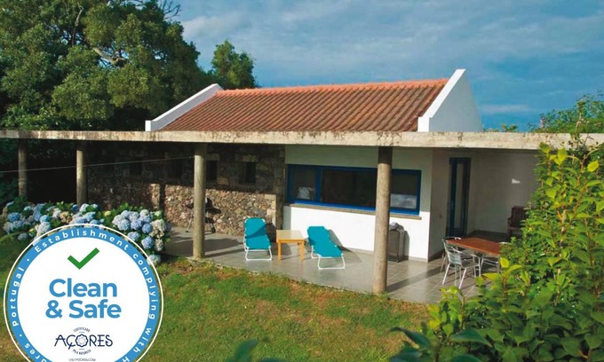 Ponta Delgada House | 60 m² House ∙ 1 bedroom ∙ 3 guests