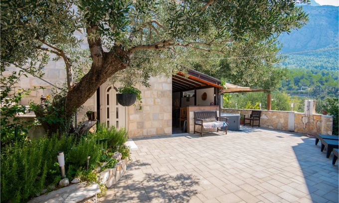 Veliko Brdo House | 60 m² House ∙ 1 bedroom ∙ 4 guests