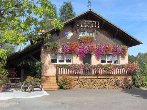 Grandvillars House | 60 m² House ∙ 2 bedrooms ∙ 4 guests