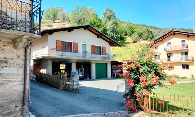 Plan D'introd House | 60 m² House ∙ 2 bedrooms ∙ 4 guests