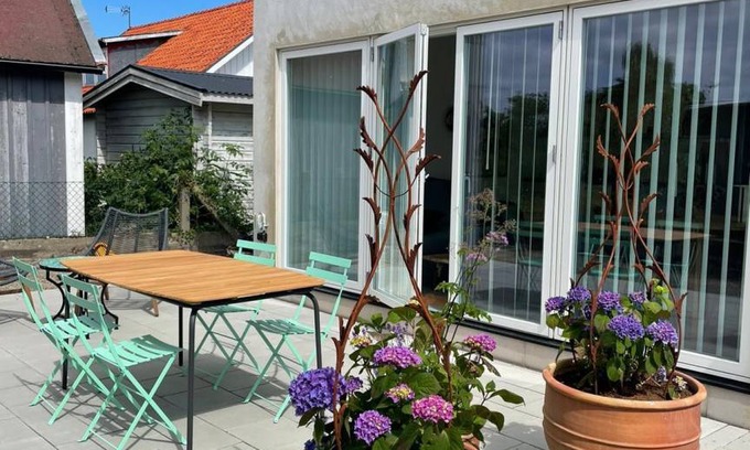 Kivik House | 60 m² House ∙ 1 bedroom ∙ 4 guests