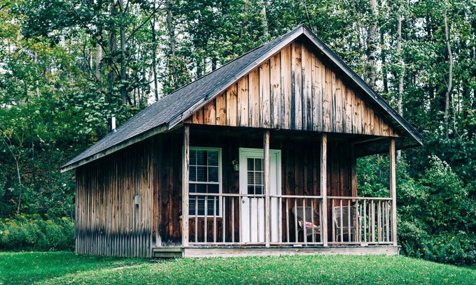 Blodgett Mills Cabin | 600 Sq. ft Cabin with King Size Bed - Quiet Location, Close to Skiing