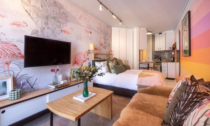 Sea Point Apartment | 604 Flamingo in Sea Point