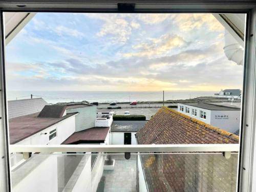 Southbourne Apartment | 61 m² Apartment ∙ 2 bedrooms ∙ 5 guests