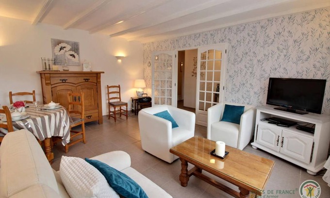 Lannion House | 61 m² Gîte ∙ 2 bedrooms ∙ 4 guests