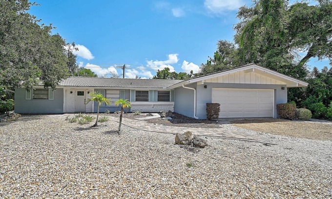Siesta Key House | 611 Venice Ln