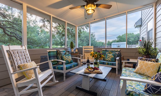 Kingsland Cabin | 62 m² Cabin ∙ 2 bedrooms ∙ 6 guests