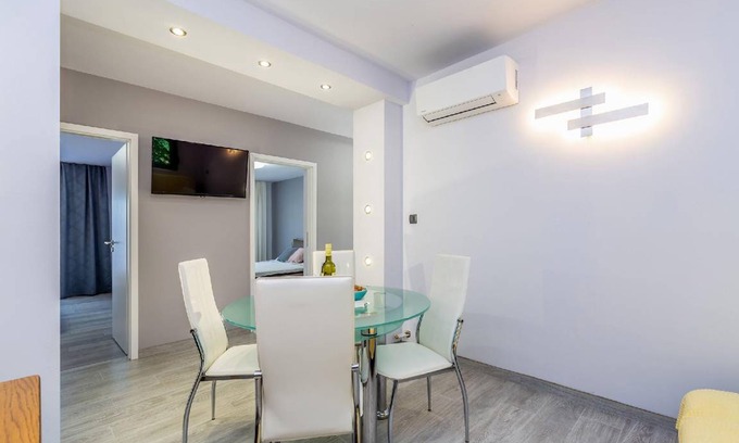 Malinska-Dubasnica Resort | 62 m² Private room ∙ 2 bedrooms ∙ 4 guests