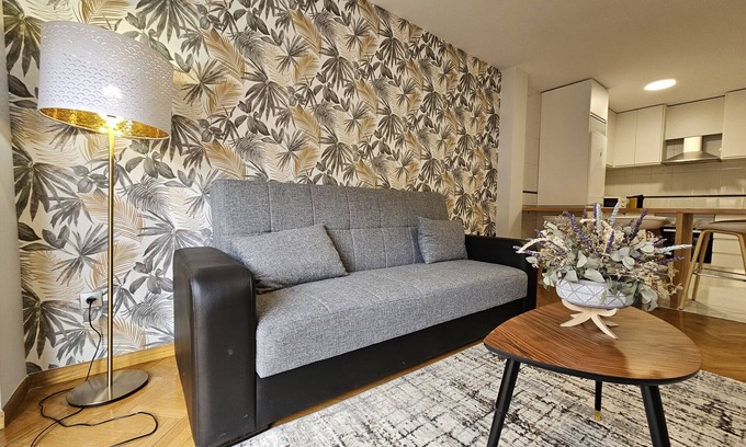 La Corredoria y Ventanielles Apartment | 627A ALQU TEMPORADA Moderno Apto en Oviedo centro