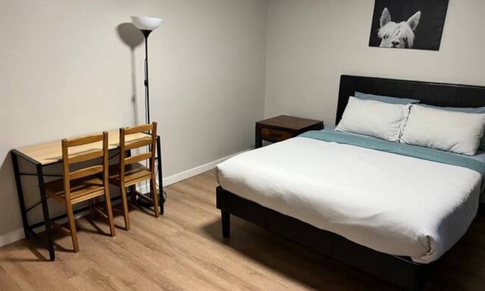 Southwest Edmonton Apartment | 63 m² Apartment ∙ 1 bedroom ∙ 2 guests