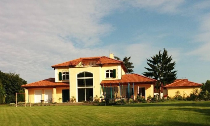 Diensdorf-Radlow Apartment | 63 m² Apartment ∙ 1 bedroom ∙ 3 guests