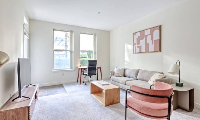 Northwest Bellevue Apartment | 64 m² Apartment ∙ 1 bedroom ∙ 2 guests