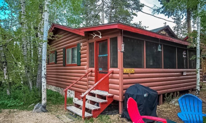 Grand Lake Cabin | 64 m² Cabin ∙ 2 bedrooms ∙ 4 guests