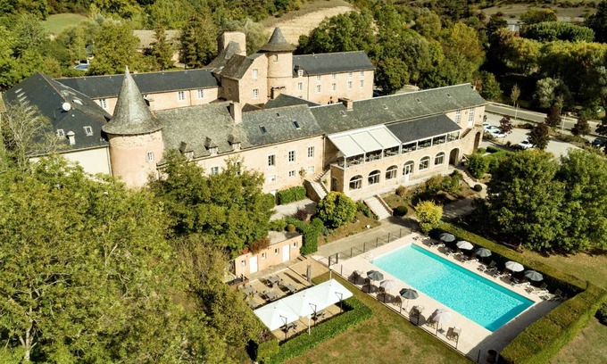 Onet-le-Chateau Hotel | 64 m² Hotel ∙ 127 guests