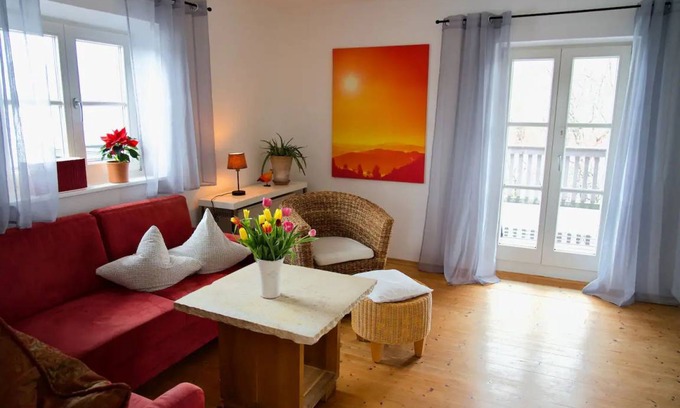 Frasdorf Apartment | 65 m² Apartment ∙ 2 guests