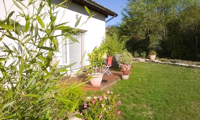 Castelnau-Montratier-Sainte-Alauzie House | 65 m² Gîte ∙ 1 bedroom ∙ 3 guests