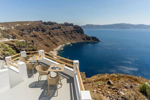 Therasia Hotel | 65 m² Hotel ∙ 4 guests