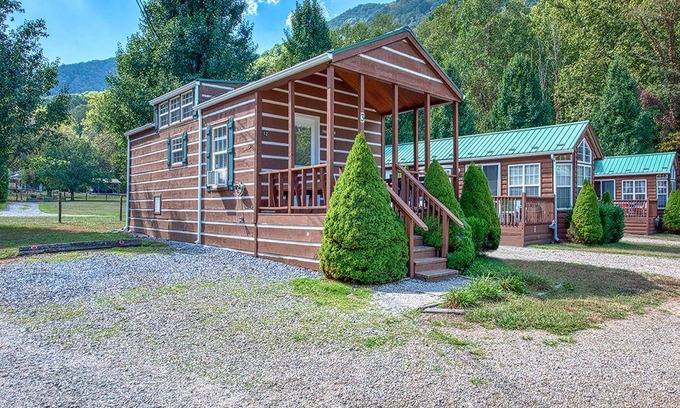 Maggie Valley House | 65 m² House ∙ 2 bedrooms ∙ 6 guests