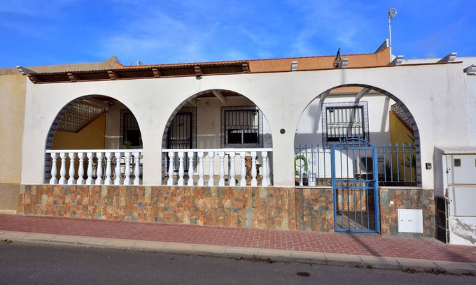 Mazarron House | 65 m² House ∙ 3 bedrooms ∙ 5 guests