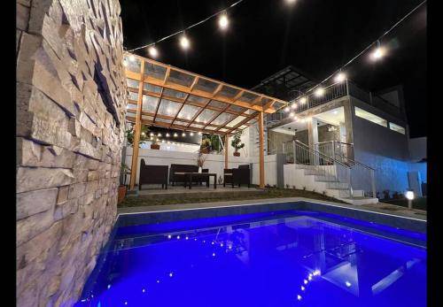 Alfonso House | 650 m² House ∙ 3 bedrooms ∙ 16 guests
