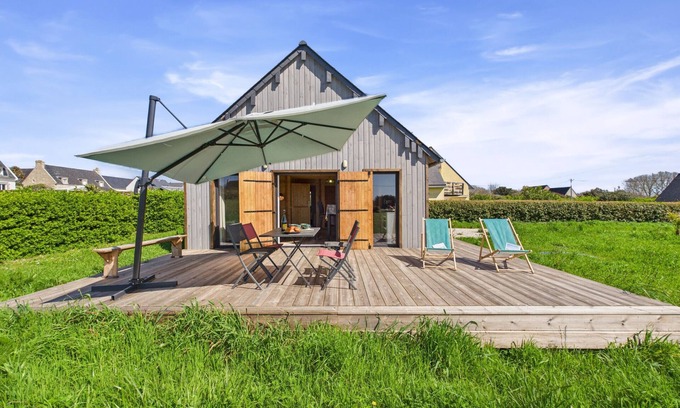 Penmarch Ski Chalet | 650m Ster beach, chalet - terrace for 4