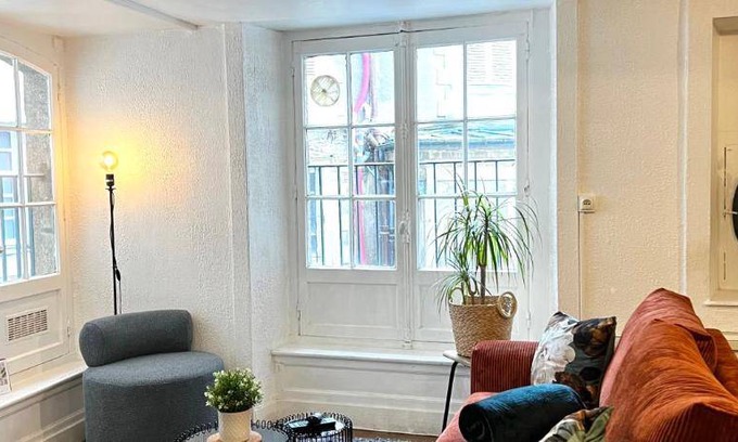 Thabor - Saint-Helier Apartment | 66 m² Apartment ∙ 3 bedrooms ∙ 6 guests