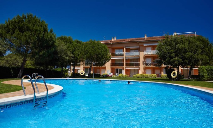 Pals Apartment | 66 m² Apartment ∙ 2 bedrooms ∙ 5 guests