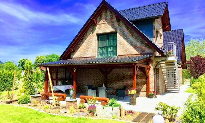 Radensdorf Apartment | 66 m² Apartment ∙ 2 bedrooms ∙ 4 guests
