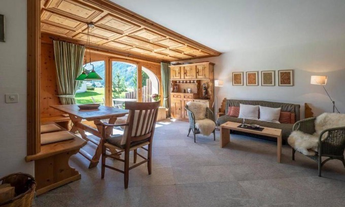 Sils-Maria Apartment | 66 m² Apartment ∙ 1 bedroom ∙ 2 guests