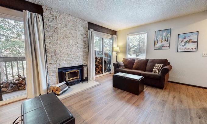 Mammoth Lakes Condo | 66 m² Condo ∙ 1 bedroom ∙ 4 guests