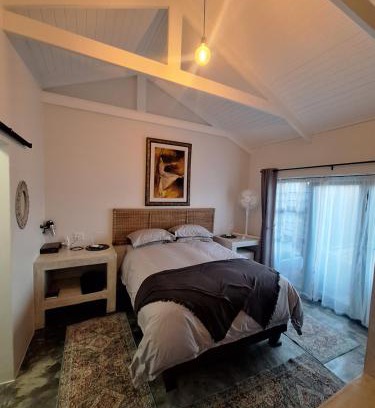 Strand Apartment | 66onjennings Strand