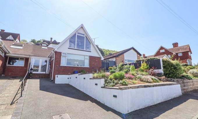 Prestatyn House | 67 PENDRE AVENUE, family friendly, with a garden in Prestatyn