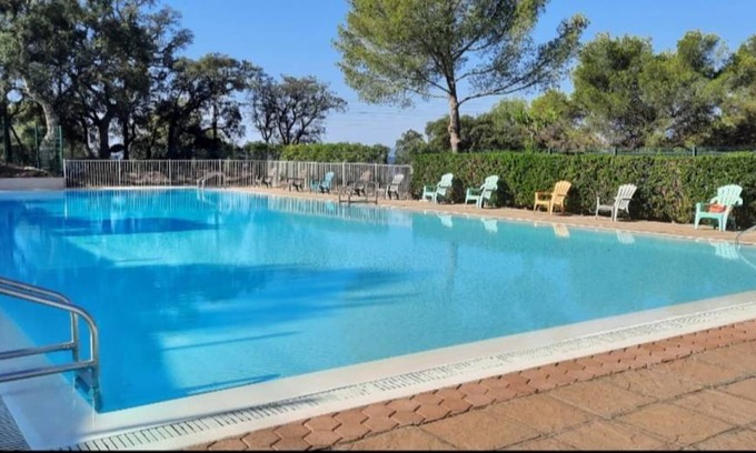 Le Dramont House | 68 m² House ∙ 2 bedrooms ∙ 4 guests