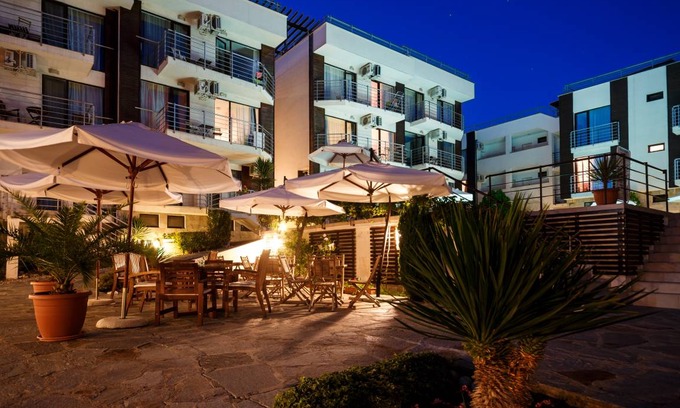 Sunny Beach Apartment | 69 m² Apartment ∙ 2 bedrooms ∙ 5 guests