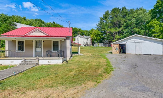 Tazewell House | 69 m² House ∙ 2 bedrooms ∙ 4 guests