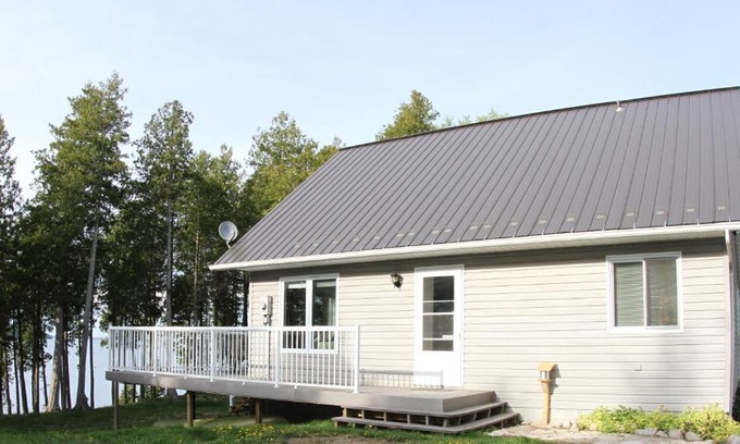 Manitoulin District House | 690 Perivale Road West - Cottage B