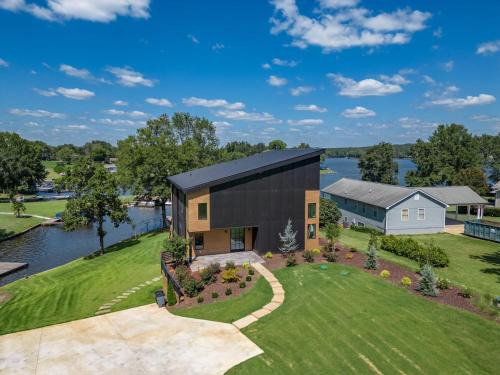 Lake Oconee House | 6br Luxe Oconee Mansion W Amenities
