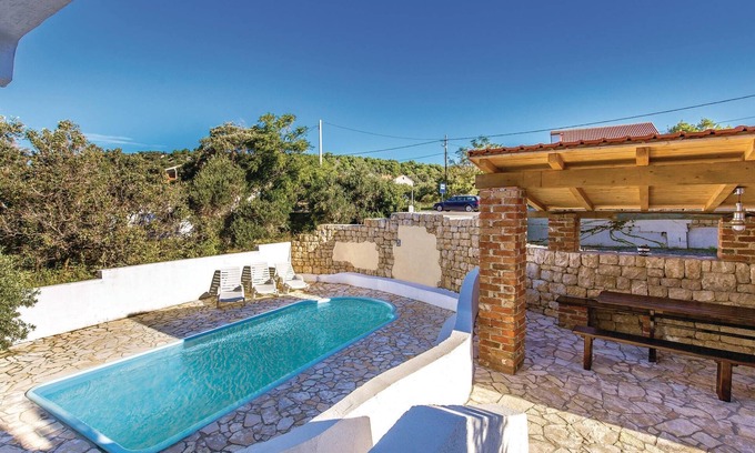 Barbat na Rabu House | 7 bedroom accommodation in Barbat