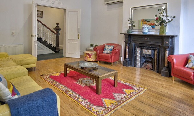 St Kilda West House | 7 Bedroom Mansion a short walk in St Kilda West
