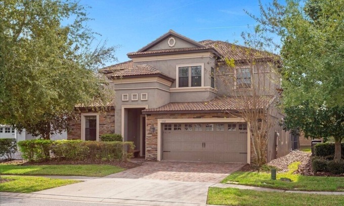 Celebration House | 7 Bedrooms/5 Bathrooms/Champions Gate (1532 MV)