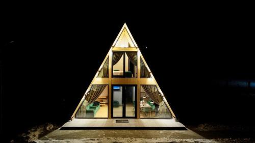 Borsa House | 7 Creste