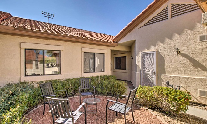 Park Center Place House | 7 Mi to Mill Ave: BBQ-Ready Mesa Townhouse