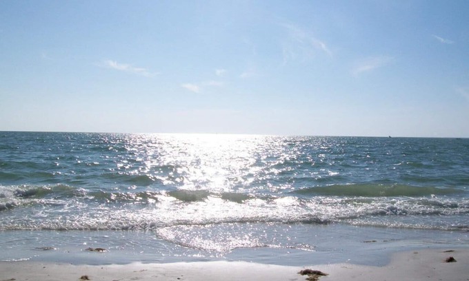 South Island Condo | 7 Miles of Paradise! Completely Renovated Condo. Cleaning Included.