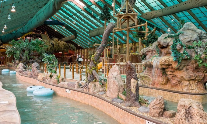 Gatlinburg Resort | 7 night Thanksgiving week is available, Sat to Sat! Westgate Smoky Mountain